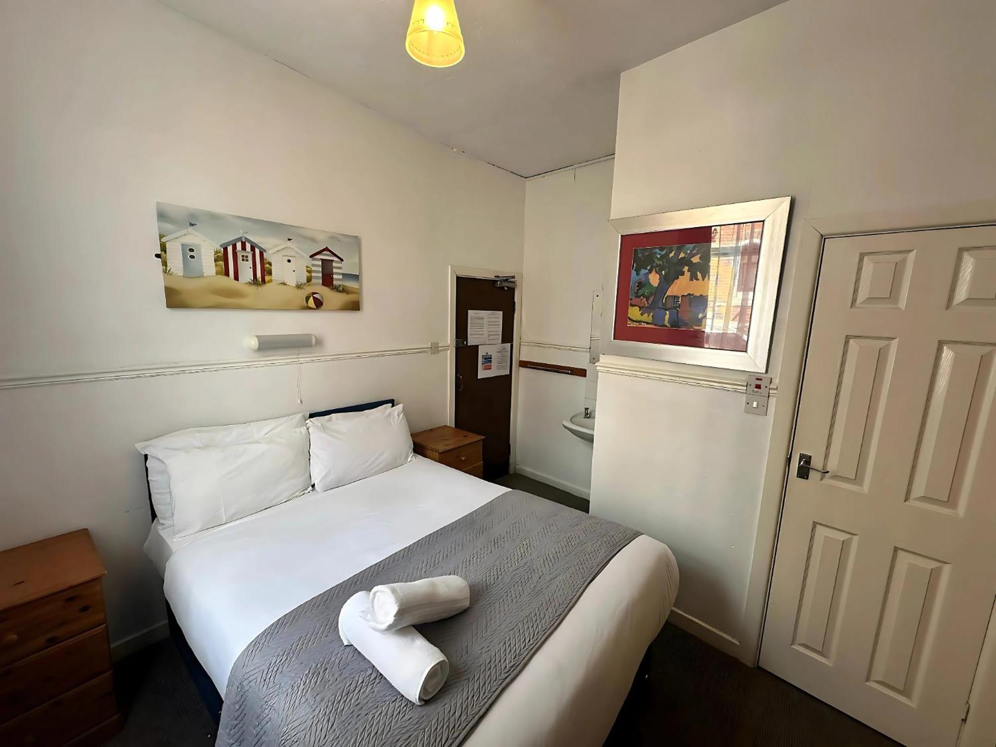 Granby Hotel Скарбъро Екстериор снимка
